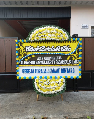 Papan Bunga Duka di Kismantoro